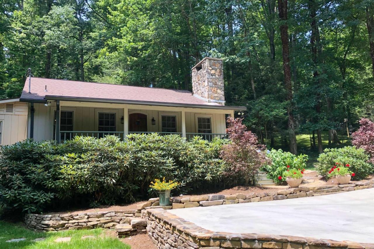 Lush Mirror Lake Cottage Rental With Private Deck Highlands Exterior photo